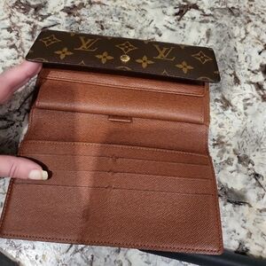 Louis Vuitton Monogram Brown Wallet